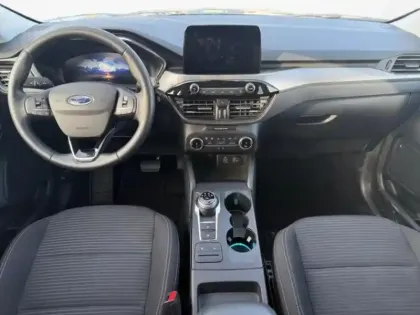 Photo 9 Ford Kuga  2.5 Duratec 180ch Hybrid FlexiFuel Titanium Powershift