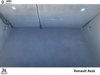 Photo 6 Renault Clio  1.6 E-Tech 145ch full hybrid Techno - 24