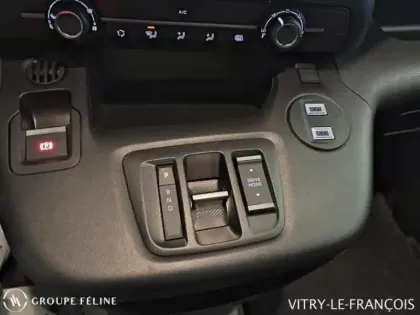 Photo 14 Peugeot Partner  M charge utile majorée Electrique 136ch Batterie 54 kWh