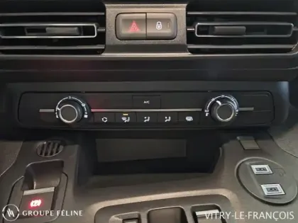 Photo 13 Peugeot Partner  M charge utile majorée Electrique 136ch Batterie 54 kWh