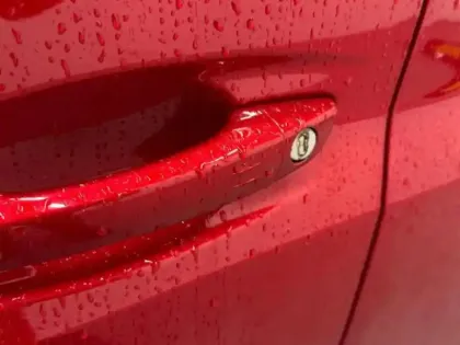 Photo 6 Peugeot 208  e- 156ch GT