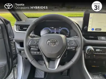 Photo 14 Toyota Rav4 Gén. V Ph1 Design Business 5