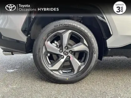 Photo 7 Toyota Rav4 Gén. V Ph1 Design Business 5