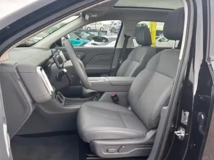 Photo 8 Leapmotor B10  BEV 218ch Pro Max 67,1 kWh Design