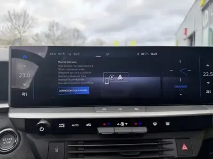 Photo 14 Opel Grandland  1.2 Turbo Hybrid 145ch Ultimate e-DCT6