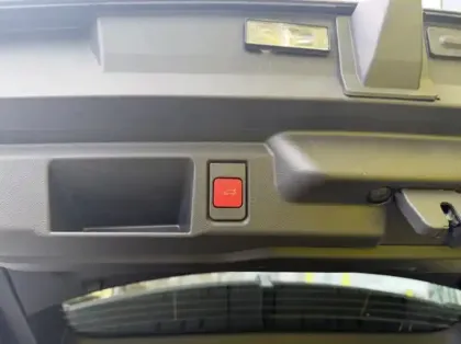 Photo 5 Opel Grandland  1.2 Turbo Hybrid 145ch Ultimate e-DCT6