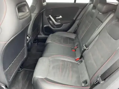 Photo 7 Mercedes CLA  Shooting Brake 200 163ch AMG Line 7G-DCT 9cv