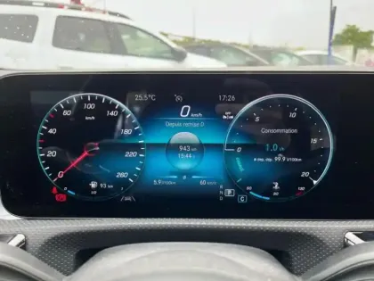 Photo 10 Mercedes CLA  Shooting Brake 200 163ch AMG Line 7G-DCT 9cv