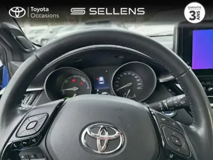 Photo 12 Toyota C-HR  1.8 Hybride 122ch Collection E-CVT