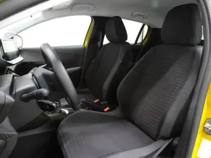 Photo 6 Peugeot 208  1.2 PureTech 100ch S&S Style