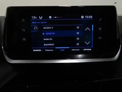 Photo 14 Peugeot 208  1.2 PureTech 100ch S&S Style