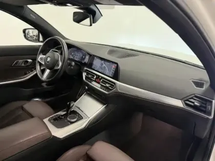 Photo 7 BMW Serie 3 Série 3 Touring 330dA MH xDrive 286ch M Sport 17cv