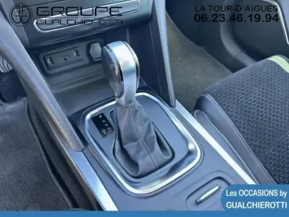 Photo 14 Renault Megane  1.3 TCe 140ch FAP Intens EDC