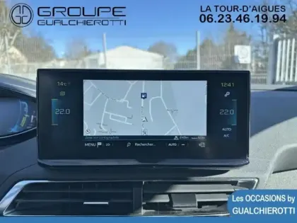 Photo 14 Peugeot 3008  HYBRID 225ch Allure Pack e-EAT8