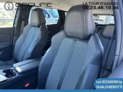 Photo 8 Peugeot 3008  HYBRID 225ch Allure Pack e-EAT8