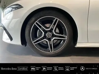 Photo 14 Mercedes Classe A  200 163ch AMG Line 7G-DCT