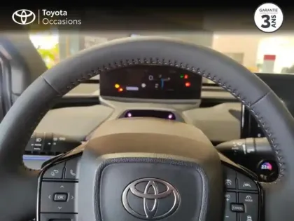 Photo 12 Toyota Bz4x  224ch 11kW Grande Autonomie Design MC25