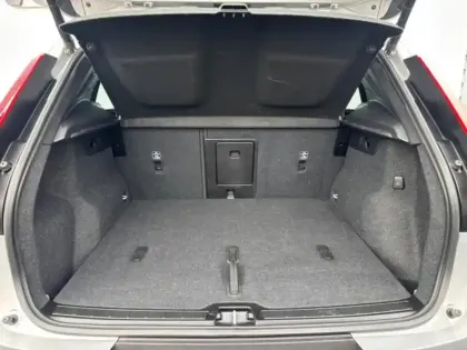 Photo 8 Volvo Xc40  B3 163ch Plus DCT 7