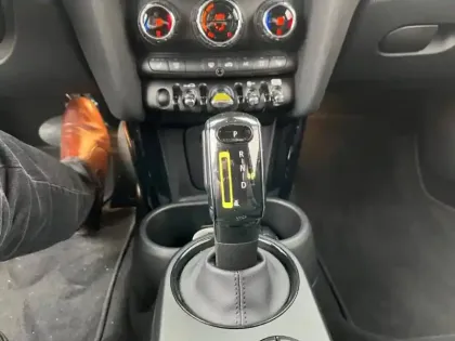 Photo 7 Mini Mini  Cooper SE 184ch  Essential BVA