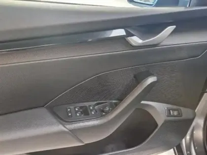 Photo 9 Skoda Octavia  Combi 1.5 TSI ACT Hybrid 150ch Sportline DSG7