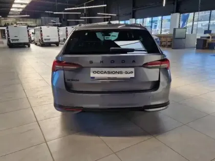 Photo 5 Skoda Octavia  Combi 1.5 TSI ACT Hybrid 150ch Sportline DSG7