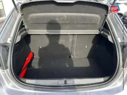 Photo 13 Peugeot 208  1.2 PureTech 100ch S/S Allure EAT8