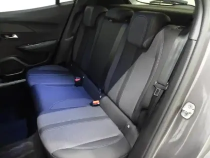 Photo 8 Peugeot 2008  1.2 PureTech 100ch S&S Allure