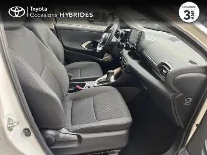 Photo 5 Toyota Yaris  116h Design 5p MC24