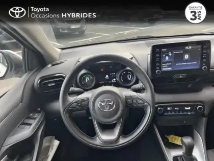 Photo 8 Toyota Yaris  116h Design 5p MC24
