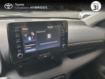 Photo 14 Toyota Yaris  116h Design 5p MC24