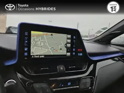 Photo 14 Toyota C-HR  122h Graphic 2WD E-CVT