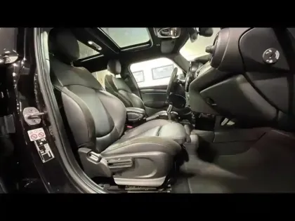 Photo 8 Mini Mini  5 Portes Cooper S 178ch John Cooper Works BVA7