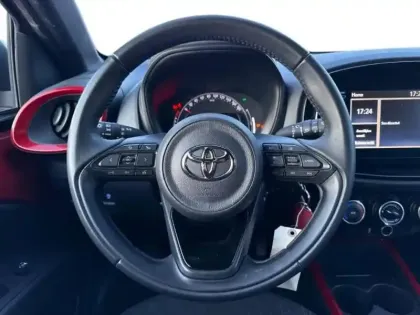Photo 11 Toyota Aygo  X 1.0 VVT-i 72ch Design