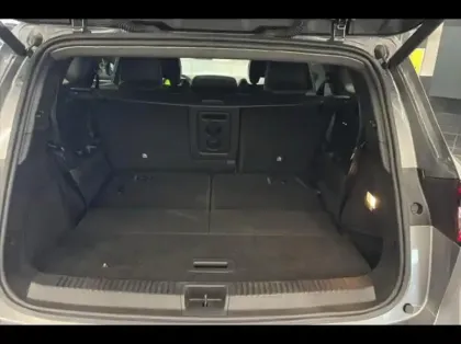 Photo 26 Renault Espace  1.2 E-Tech full hybrid 200ch Techno 7 places - 24