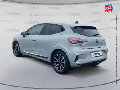 Photo 7 Renault Clio  1.6 E-Tech 145ch full hybrid Techno - 24