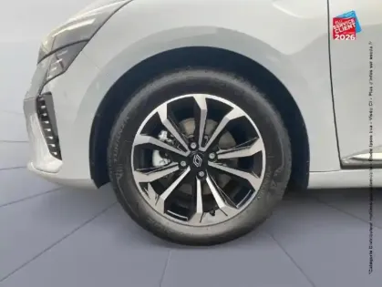 Photo 9 Renault Clio  1.6 E-Tech 145ch full hybrid Techno - 24