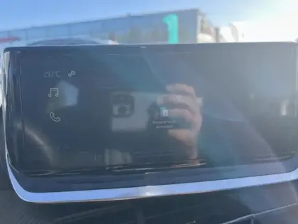 Photo 12 Peugeot 208  1.2 PureTech 100ch S&S Active