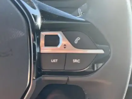 Photo 10 Peugeot 208  1.2 PureTech 100ch S&S Active