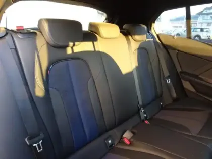 Photo 9 BMW Serie 1 Série 1 118i 136ch M Sport