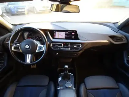 Photo 6 BMW Serie 1 Série 1 118i 136ch M Sport