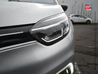 Photo 13 Renault Captur  1.2 TCe 120ch energy Intens EDC Radar AR