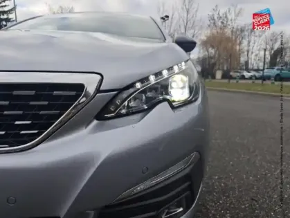 Photo 12 Peugeot 308  1.5 BlueHDi 130ch S&S GT Line EAT8