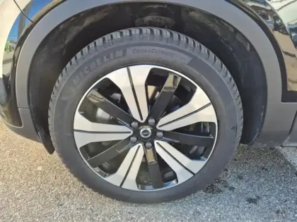 Photo 8 Volvo Xc40  Recharge 231ch Start EDT