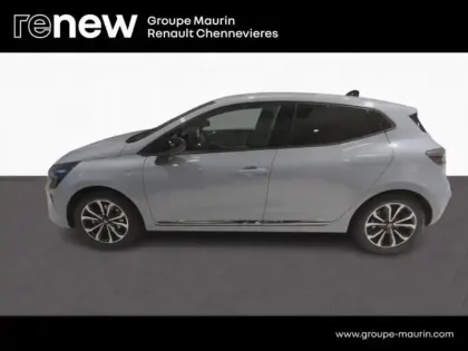 Photo 5 Renault Clio  1.6 E-Tech 145ch full hybrid Techno - 24