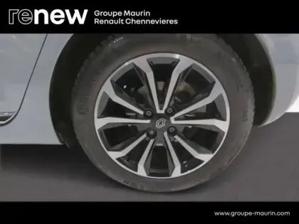 Photo 12 Renault Clio  1.6 E-Tech 145ch full hybrid Techno - 24