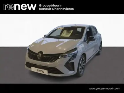 Photo 15 Renault Clio  1.6 E-Tech 145ch full hybrid Techno - 24