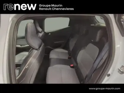 Photo 6 Renault Clio  1.6 E-Tech 145ch full hybrid Techno - 24