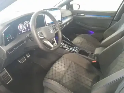 Photo 11 Volkswagen Golf  1.5 eTSI EVO2 150ch R-Line Edition DSG7