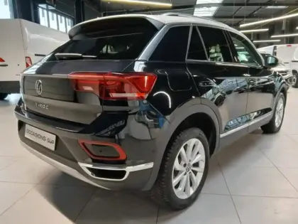 Photo 6 Volkswagen T-roc  2.0 TDI 150ch Style DSG7