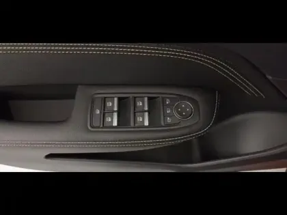 Photo 12 Renault Arkana  1.6 E-Tech hybride 145ch Engineered -22